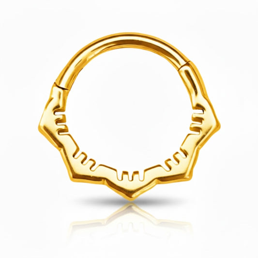 Piercing daith lucine