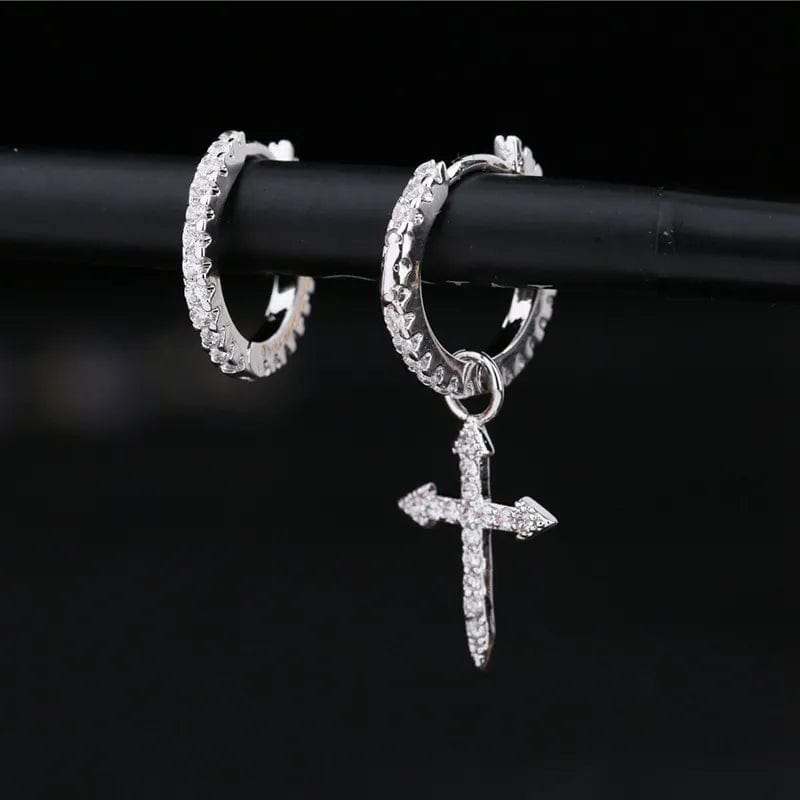 piercing croix homme