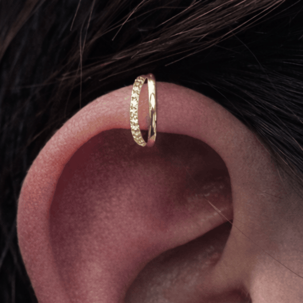 Doré / 6 mm Piercing hélix - Corvus Umbra