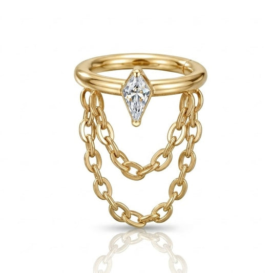 piercing conch avec chaîne